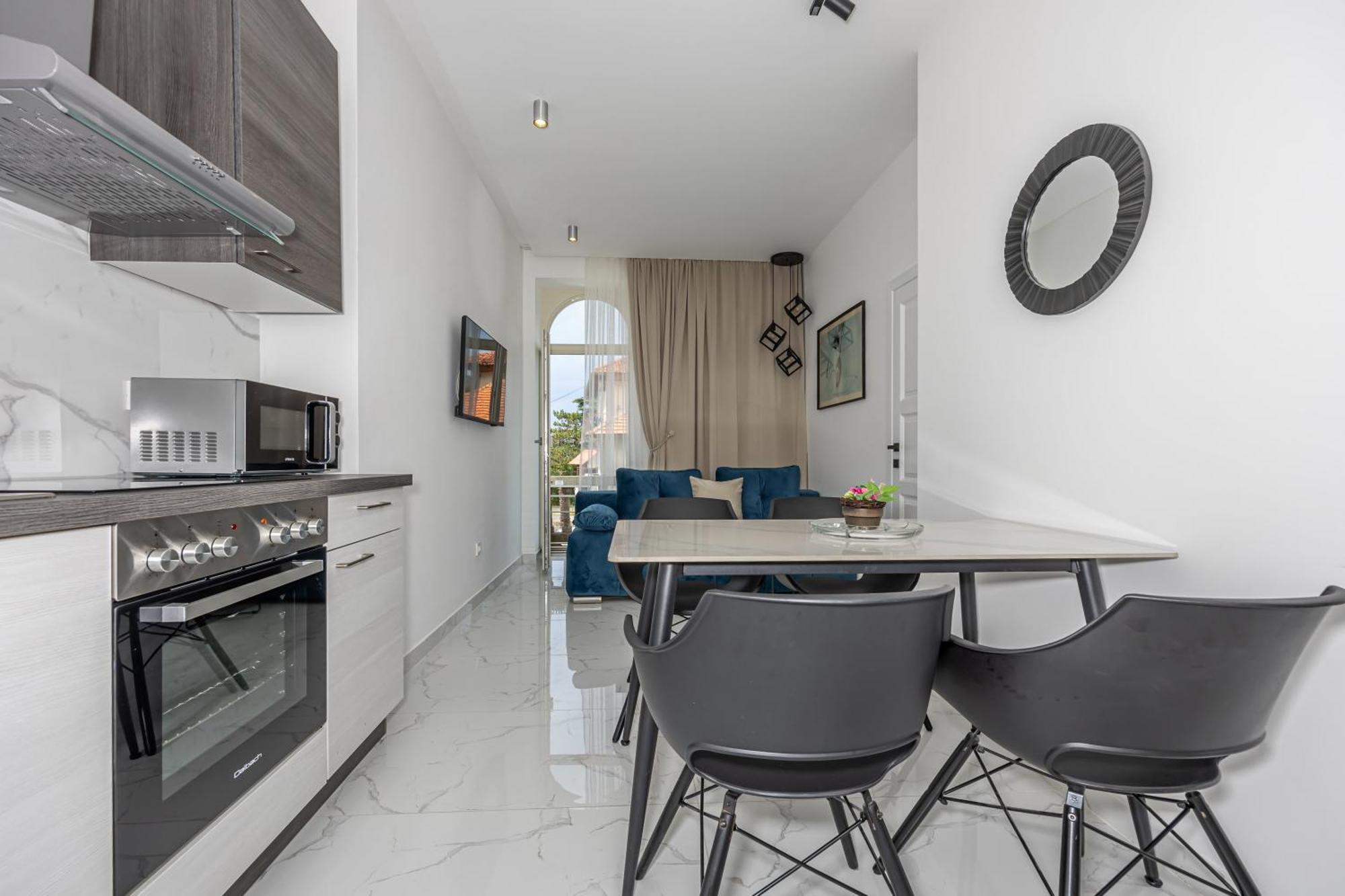 Apartma Luxury *