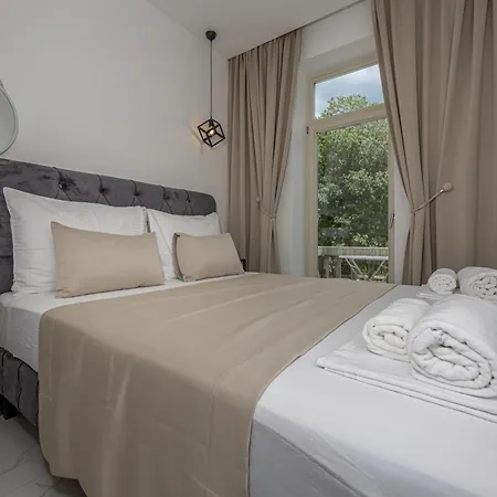 Villa Vita Luxury Apartments Crikvenica Exterior photo