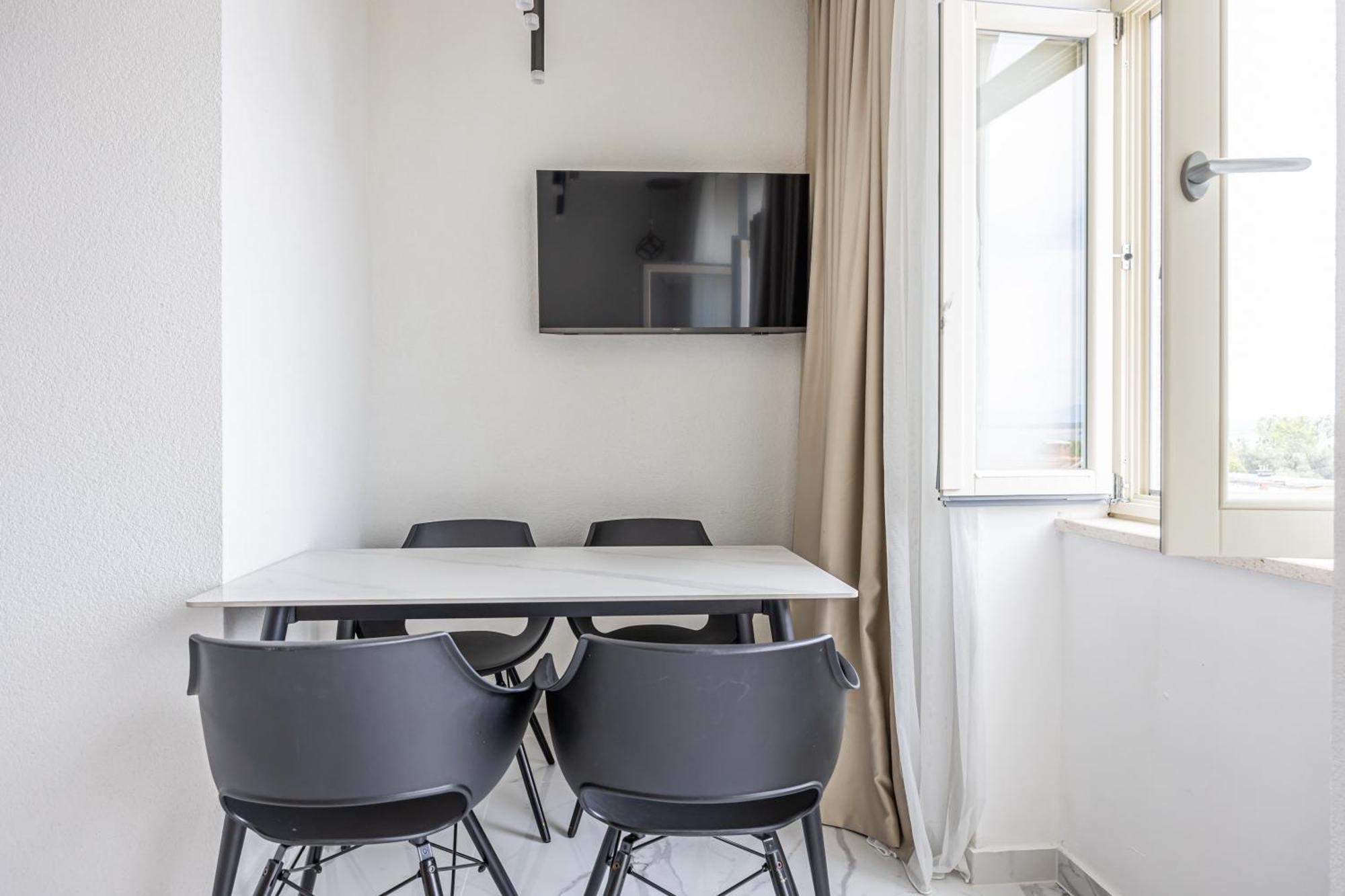 Luxury Apartment